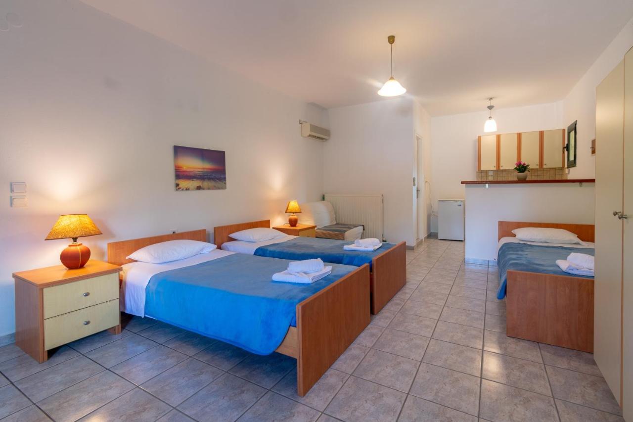Rivendell Apartament Áno Korakiána